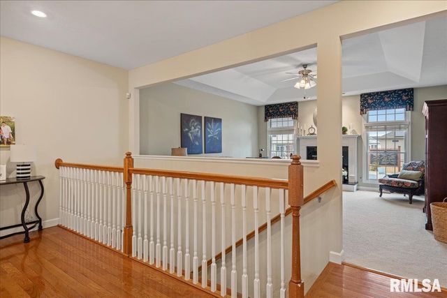 2121 Lake Crest Drive, Springfield, IL 62712