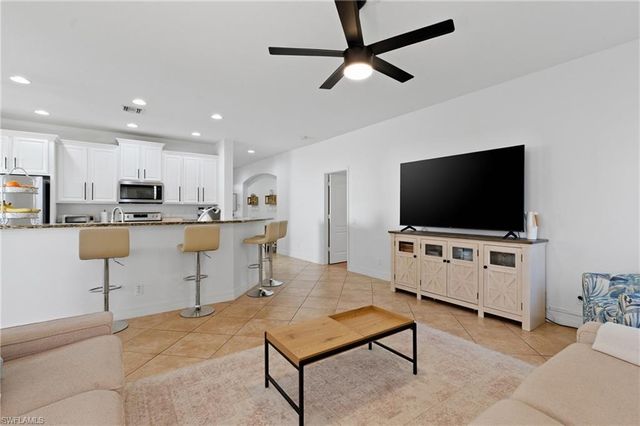 2452 Blackburn CIR, Cape Coral, FL 33991