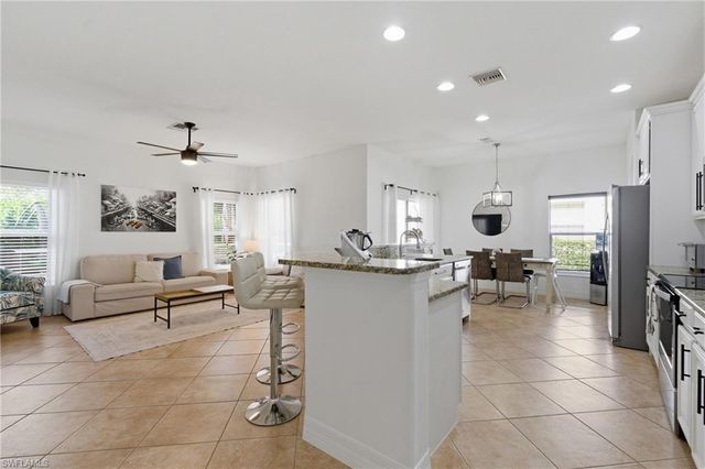 2452 Blackburn CIR, Cape Coral, FL 33991