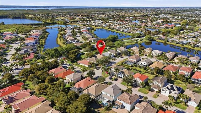 2452 Blackburn CIR, Cape Coral, FL 33991