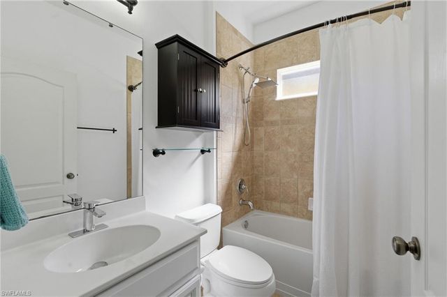 2452 Blackburn CIR, Cape Coral, FL 33991