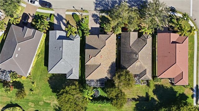 2452 Blackburn CIR, Cape Coral, FL 33991