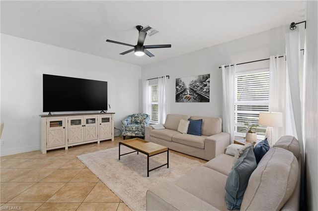 2452 Blackburn CIR, Cape Coral, FL 33991