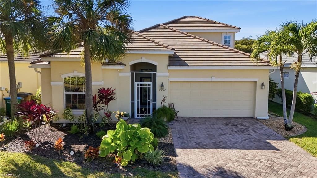 2452 Blackburn CIR, Cape Coral, FL 33991