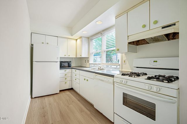 505 N Greensboro Street Unit A, Carrboro, NC 27510