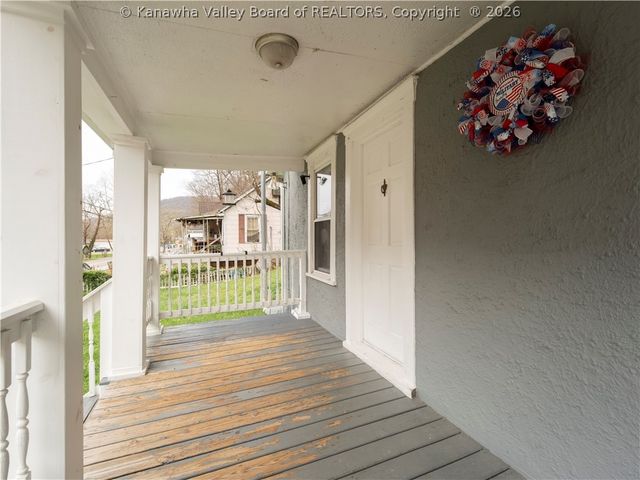 1929 Witcher Creek Road, Belle, WV 25015