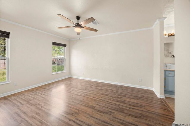 7541 Summer Place Dr, Baton Rouge, LA 70811