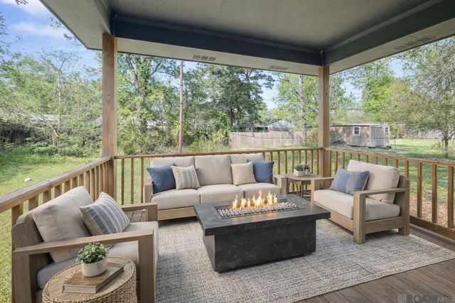 7541 Summer Place Dr, Baton Rouge, LA 70811