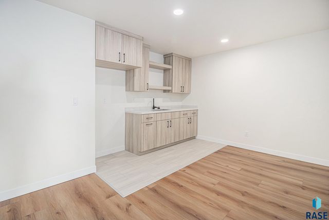 2904 Dunraven Ave Avenue, Sioux Falls, SD 57110