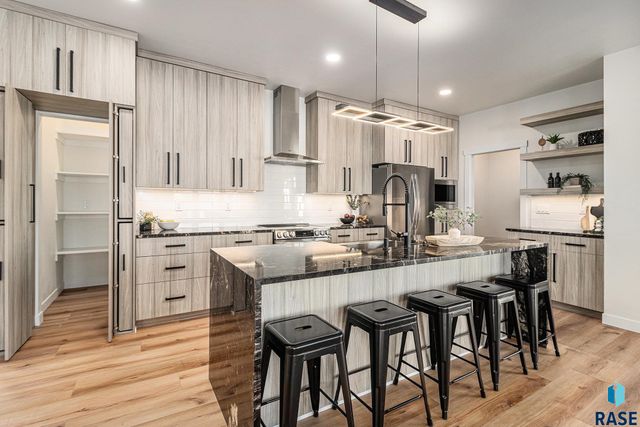 2904 Dunraven Ave Avenue, Sioux Falls, SD 57110