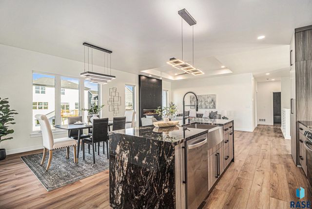 2904 Dunraven Ave Avenue, Sioux Falls, SD 57110