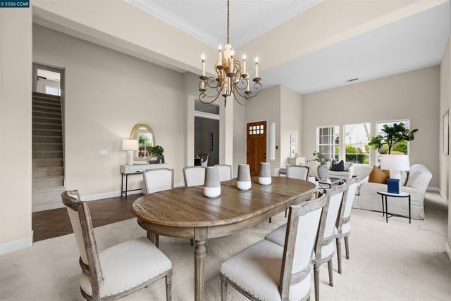 5260 Hiddencrest Ct, Concord, CA 94521