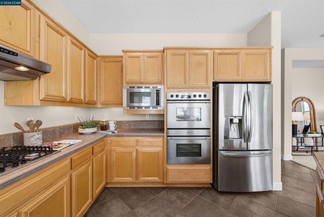 5260 Hiddencrest Ct, Concord, CA 94521