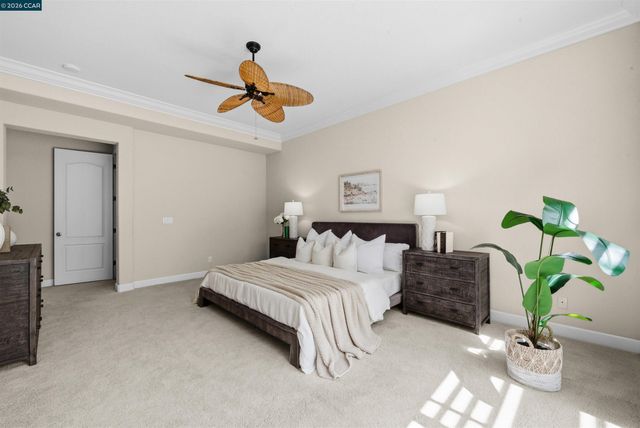 5260 Hiddencrest Ct, Concord, CA 94521