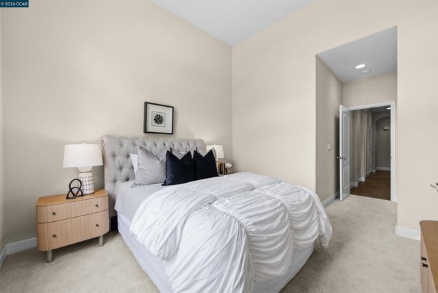 5260 Hiddencrest Ct, Concord, CA 94521