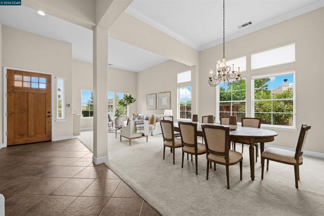 5260 Hiddencrest Ct, Concord, CA 94521
