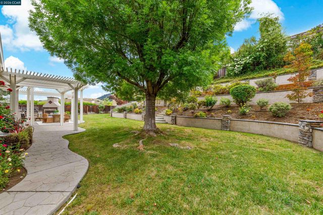 5260 Hiddencrest Ct, Concord, CA 94521