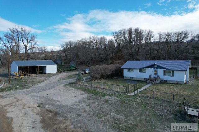 536 Lemhi Road, Salmon, ID 83467