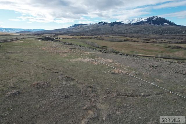 536 Lemhi Road, Salmon, ID 83467