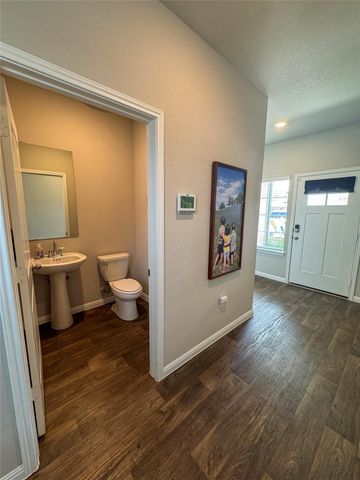 107 Hamilton Pool LN, Bastrop, TX 78602