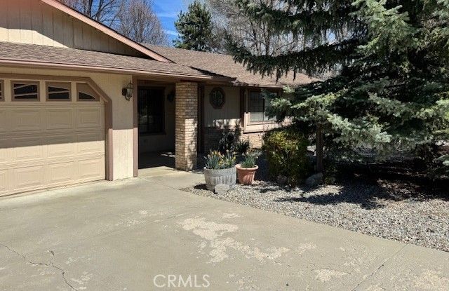 30081 Jamaica Dunes Drive, Tehachapi, CA 93561