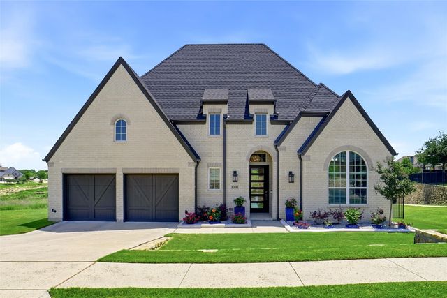 1300 Highpoint Way, Roanoke, TX 76262