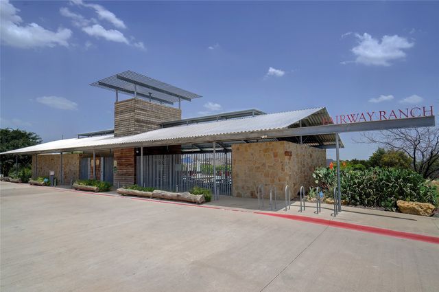 1300 Highpoint Way, Roanoke, TX 76262