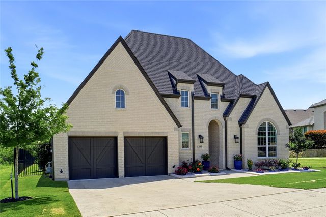 1300 Highpoint Way, Roanoke, TX 76262