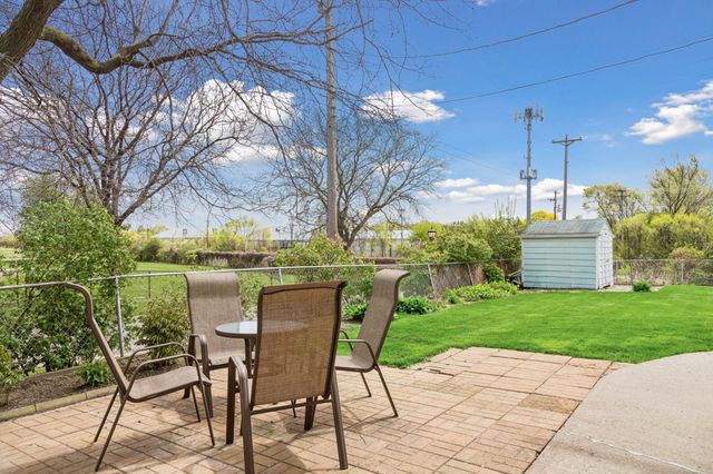 982 Topping Street, Saint Paul, MN 55103