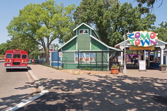982 Topping Street, Saint Paul, MN 55103