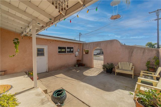 7106 Arillo, San Diego, CA 92111