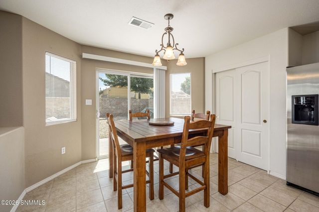 5812 Coyote Peak Place, Las Cruces, NM 88012