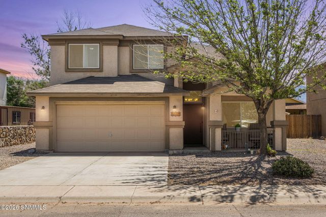 5812 Coyote Peak Place, Las Cruces, NM 88012