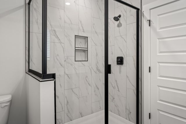 812 Hillock Trace, Lebanon, TN 37087