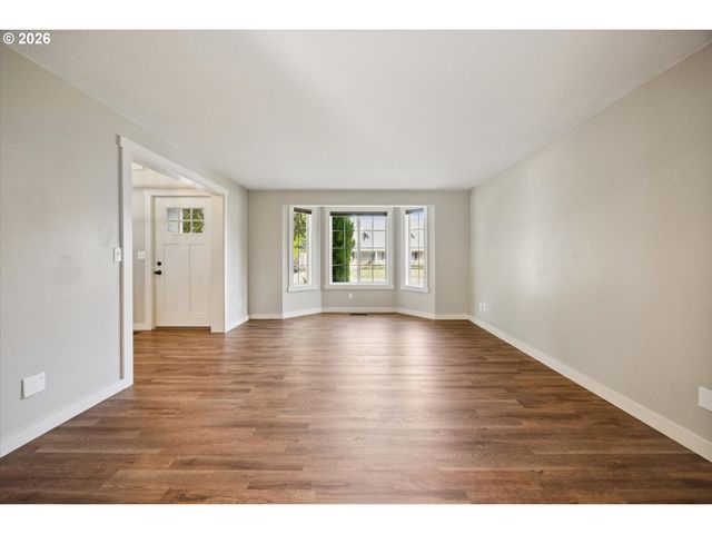 51894 Sw CREEKVIEW Pl, Scappoose, OR 97056