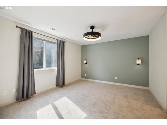 51894 Sw CREEKVIEW Pl, Scappoose, OR 97056