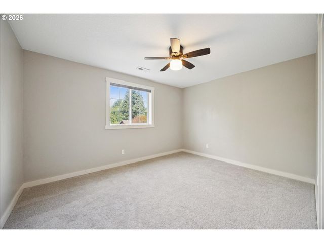 51894 Sw CREEKVIEW Pl, Scappoose, OR 97056