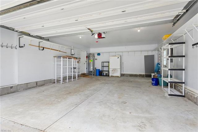 6823 Watch Harbour Circle, Hayes, VA 23072