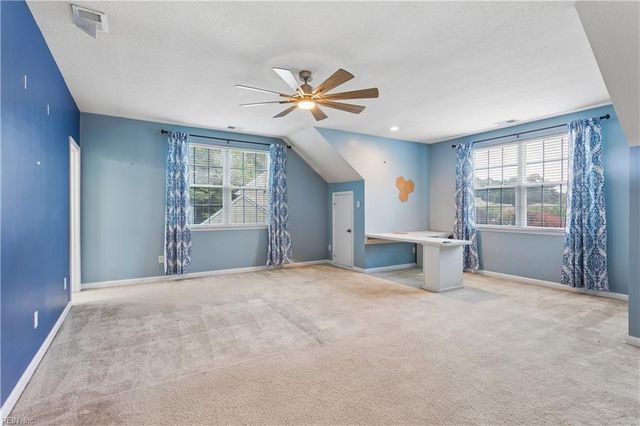 6823 Watch Harbour Circle, Hayes, VA 23072