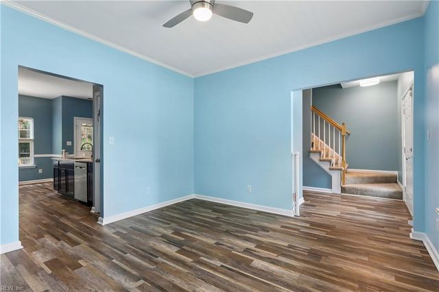 6823 Watch Harbour Circle, Hayes, VA 23072