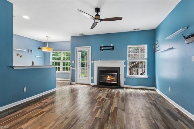 6823 Watch Harbour Circle, Hayes, VA 23072