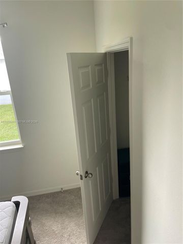 6157 NW Gatun Dr, Port St Lucie, FL 34986