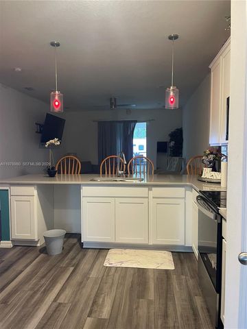6157 NW Gatun Dr, Port St Lucie, FL 34986