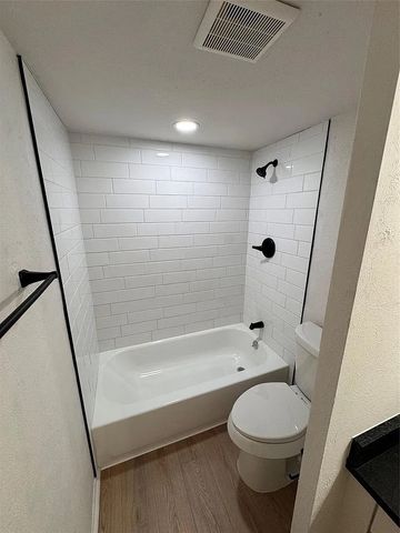 4859 Cedar Springs Road 150, Dallas, TX 75219