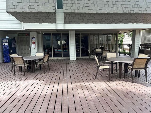 4859 Cedar Springs Road 150, Dallas, TX 75219