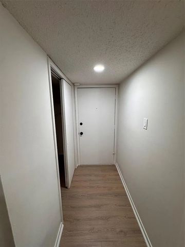 4859 Cedar Springs Road 150, Dallas, TX 75219