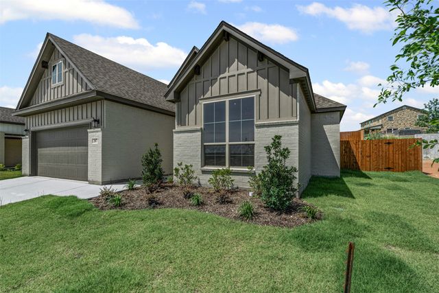 207 Mitchell Drive, Glen Rose, TX 76043