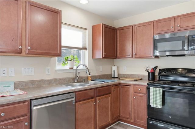 503 Caden Village Circle, Lexington, NC 27295