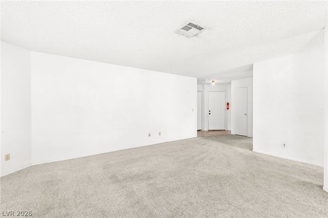 6867 Tamarus Street 104, Las Vegas, NV 89119