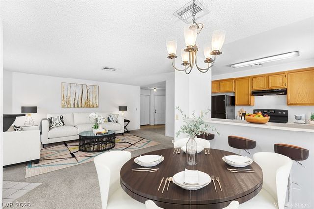 6867 Tamarus Street 104, Las Vegas, NV 89119